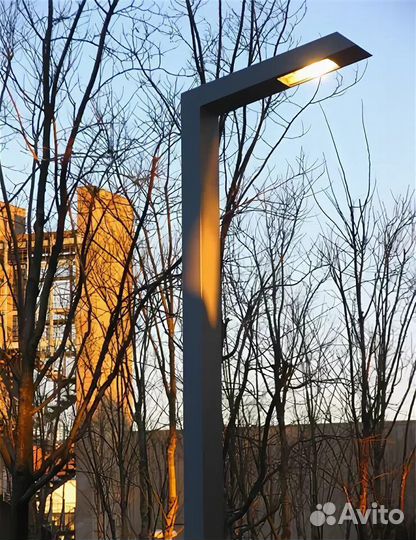 Фонарь уличный