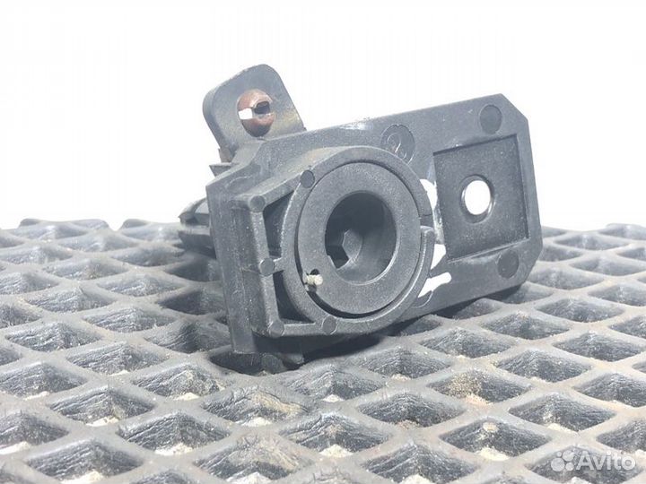 Привод ручки открывания двери левой Iveco Stralis