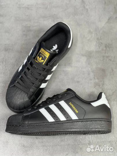 Adidas Superstar Core Black