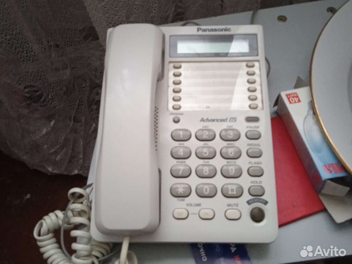 Телефон Panasonic KX-ts2362ruw