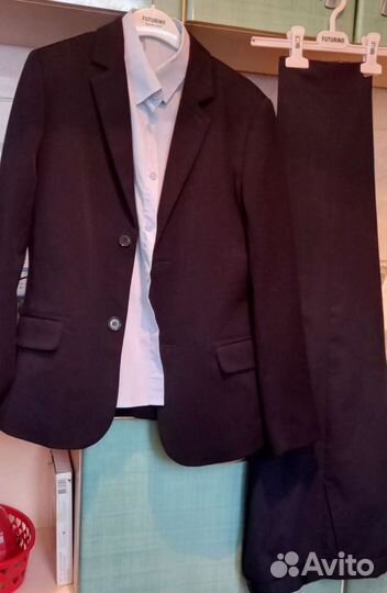 Пиджак на мальчика на рост 140