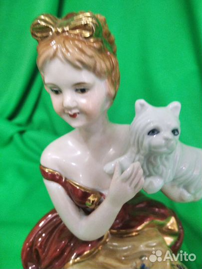 Статуэтка германия