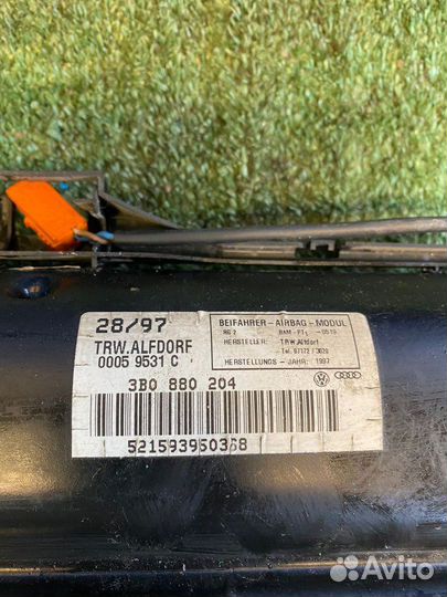 Подушка безопасности пассажира Volkswagen Passat