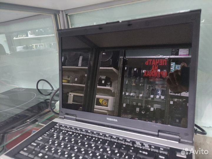 Ноутбук для кино и учебы Toshiba a110