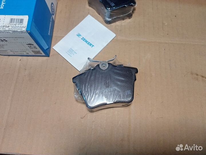 Задние колодки Peugeot 407, 607, Citroen C5