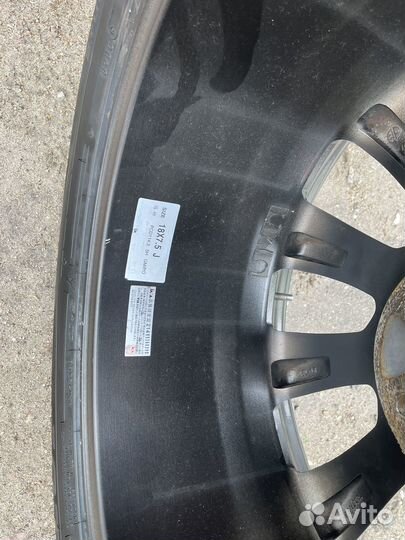 Продам комплект дисков с зимней резиной