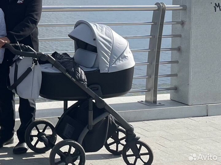 Коляска 2 в 1 roan bass next