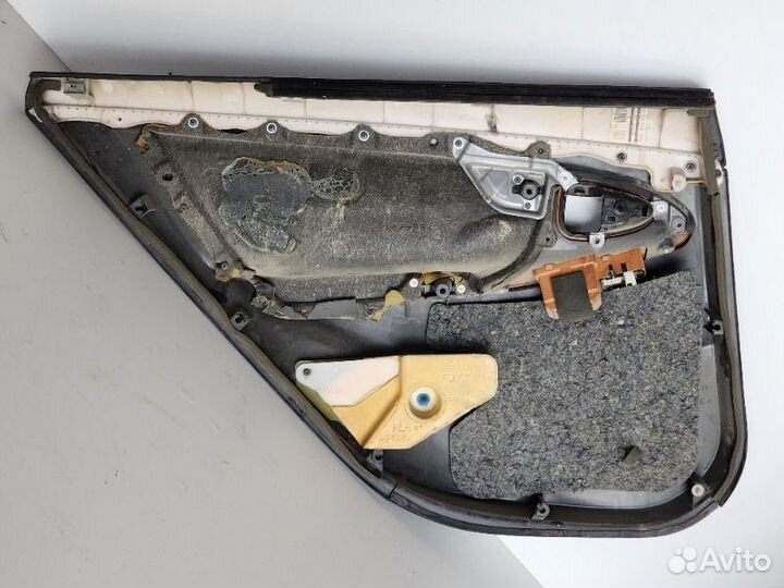 Обшивка двери задняя правая Toyota Camry V40/V45