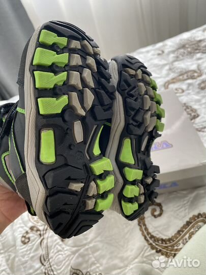 Зимние ботинки для мальчика 23