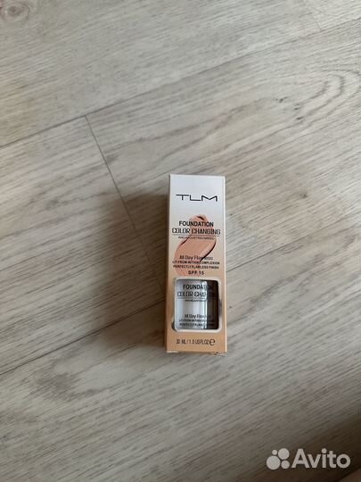 Крем тональный TLM