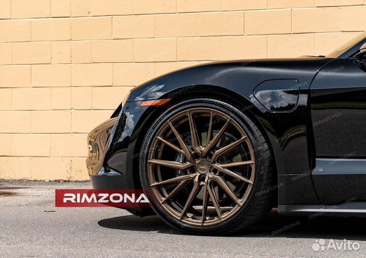 Кованые диски R22 на Porsche 911