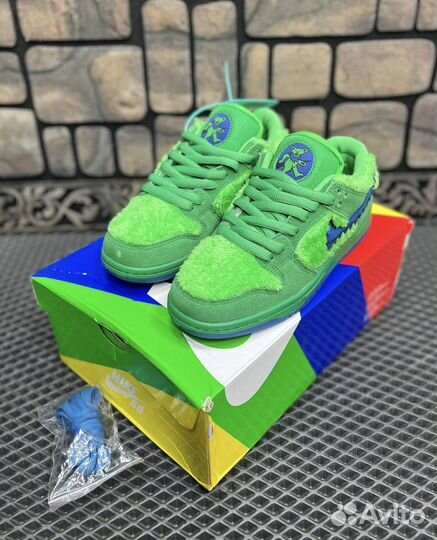 Nike SB Dunk Low Grateful Dead Bears Green