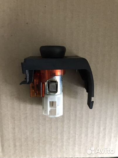 Прикуриватель Ауди А3 (569)