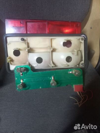 Задние фонари