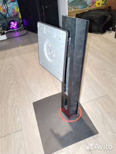 Кронштейн для монитора