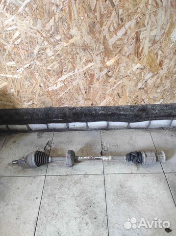 Привод передний правый Renault Sandero 1 1.4