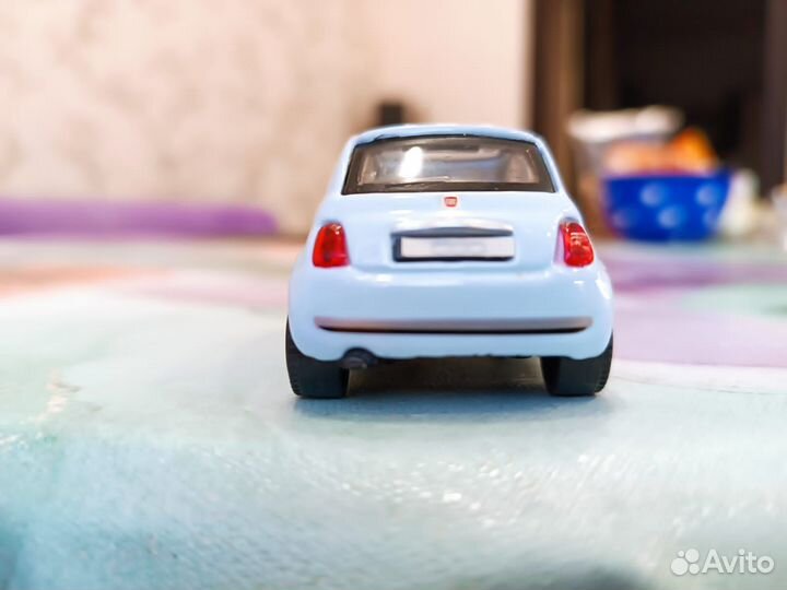 Модель fiat 500 масштаб 1:43