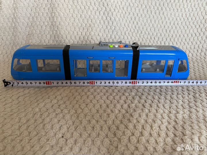 Трамвай игрушка
