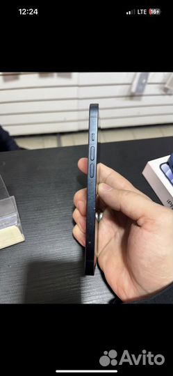 iPhone 13, 128 ГБ