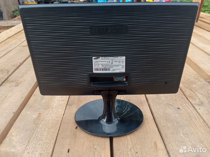 Монитор Самсунг
