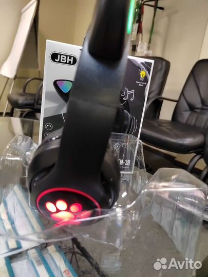 Беспроводные наушники с ушками