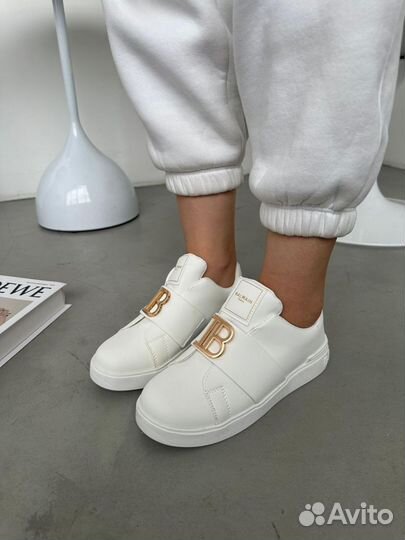 Кроссовки, кеды женские Balmain