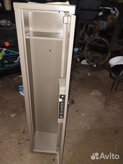 Оружейный сейф