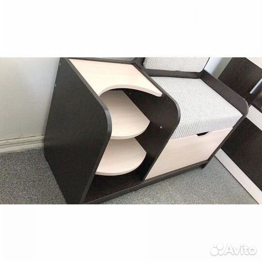 Обувница с сиденьем