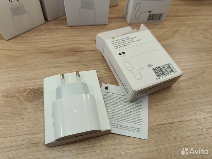 Зарядка apple 20w