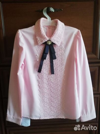 Блузка школьная новая 122