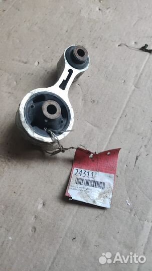 Подушка двигатель нижняя mazda 6GG