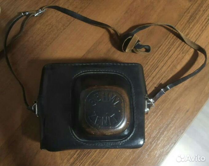 Плёночный фотоаппарат Zenit-E