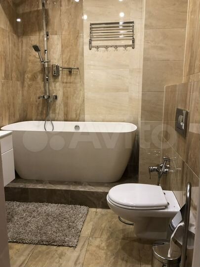 3-к. квартира, 67 м², 2/5 эт.