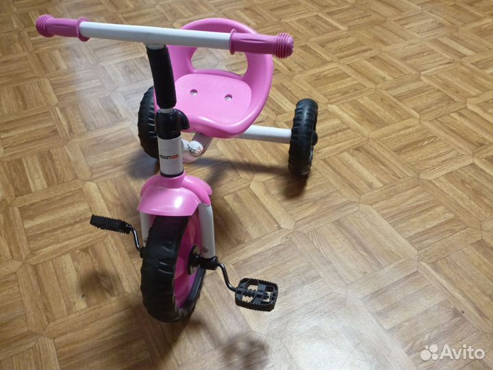 Детский трехколесный велосипед бу