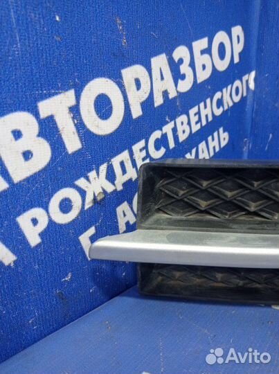 Рамка фары противотуманной Chevrolet Aveo T250