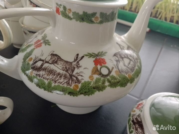 Фарфоровый сервиз