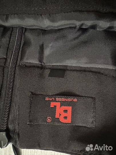 Костюм женский