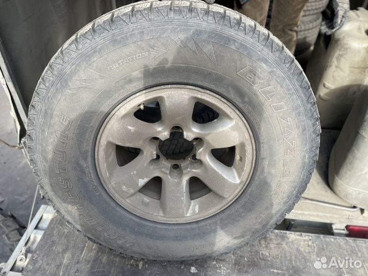 Bridgestone R16 Комплект колес с дисками 285/75/R1