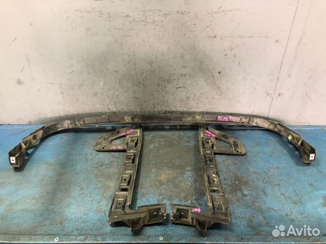 Комплект креплений бампера задний Volkswagen