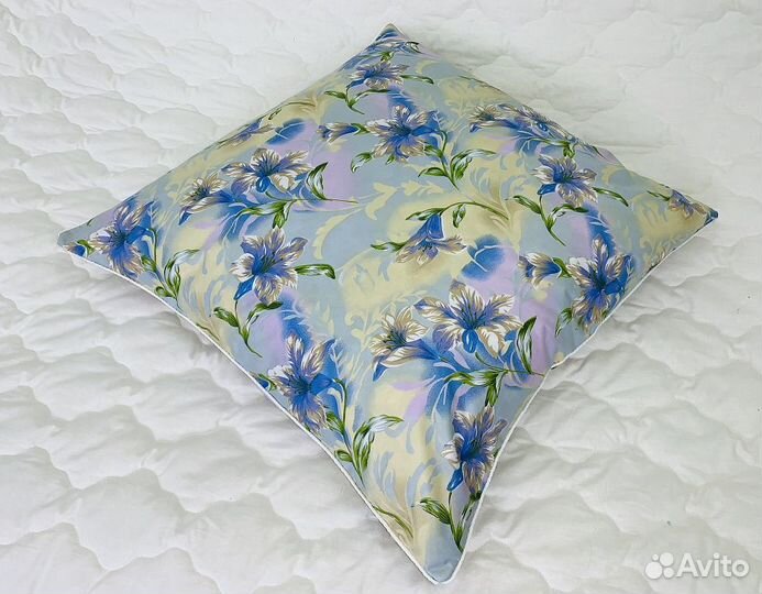 Подушки пуховые новые