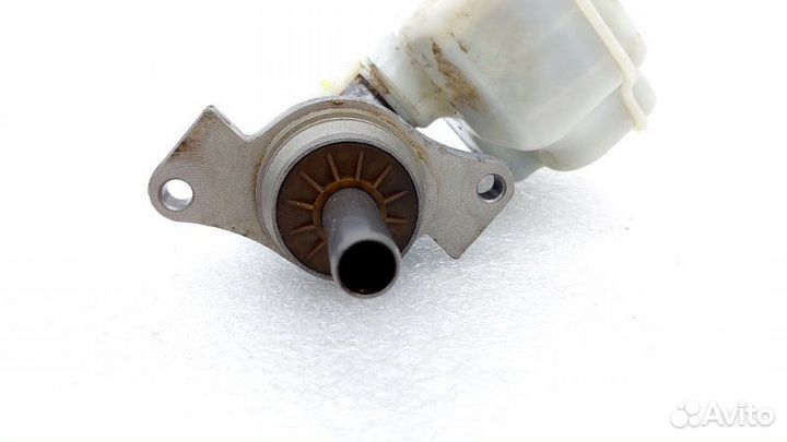 Главный тормозной цилиндр Volkswagen Jetta A5 BSE