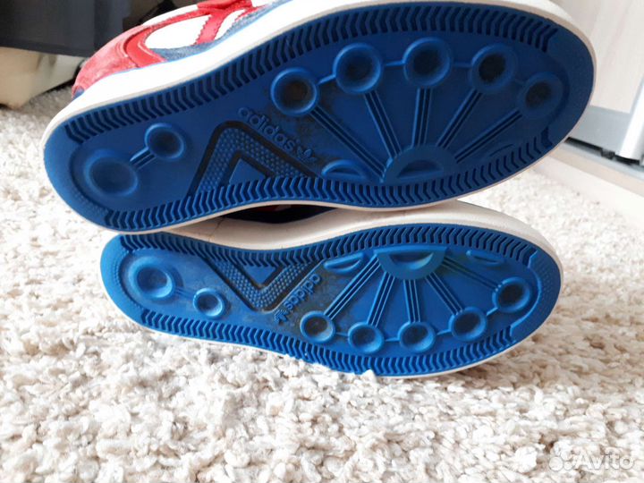 Сникерсы Adidas 38р
