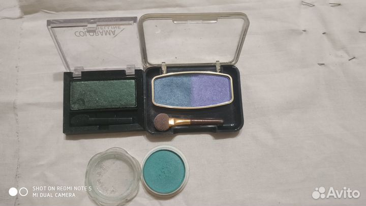 Тени для век