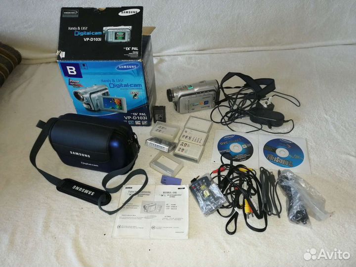 Видеокамера samsung VP-D103i