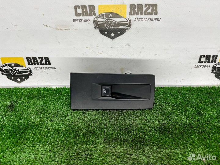 Кнопка стеклоподъемника передняя левая L