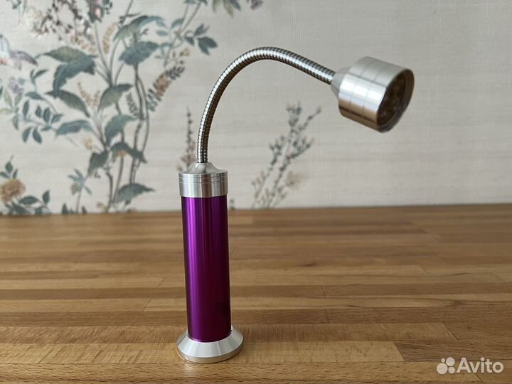 Фонарь с магнитом