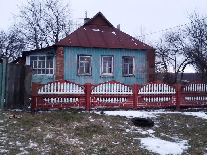 Дом 49 м² на участке 50 сот.