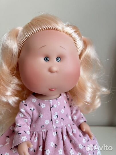 Кукла Nines D'Onil Mia шарнирная, новая