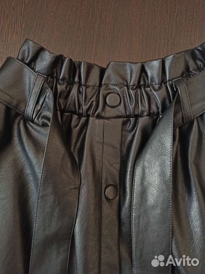Кожаная юбка новая 44 размер