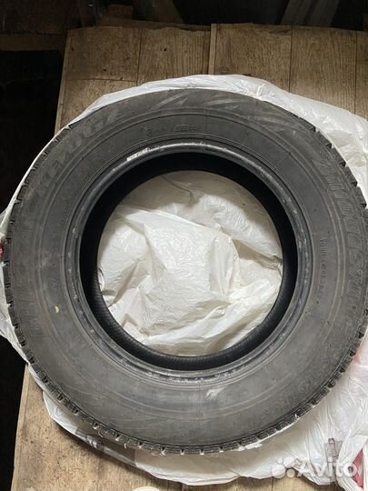 Bridgestone Blizzak Revo GZ 195/65 R15